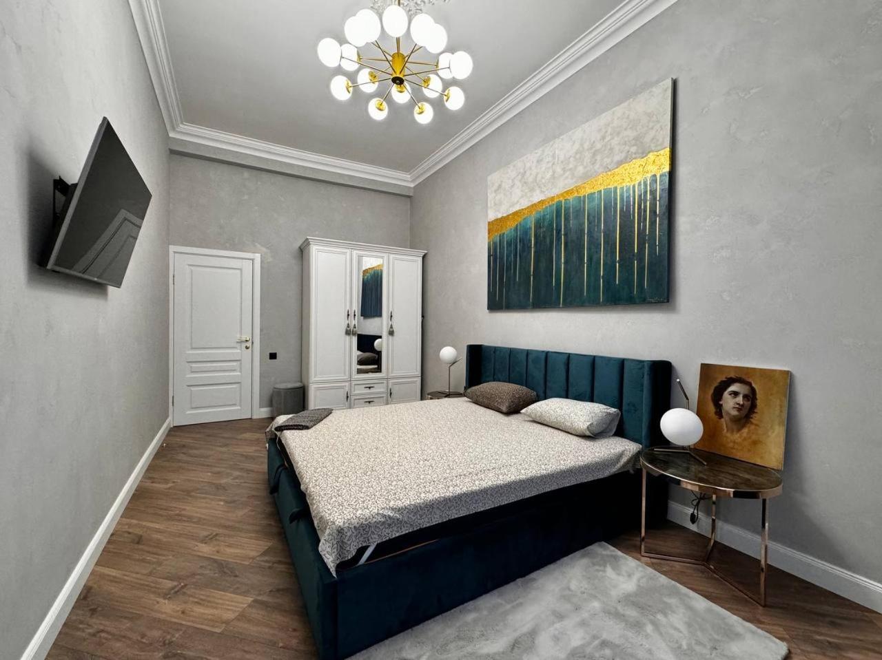 Deribasivska 10 Luxury Apartment Odessa Luaran gambar